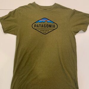 Patagonia Men's Olive Green Tee with Logo